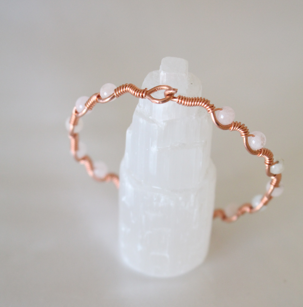 Dalga Model Morganit Oval Kesim