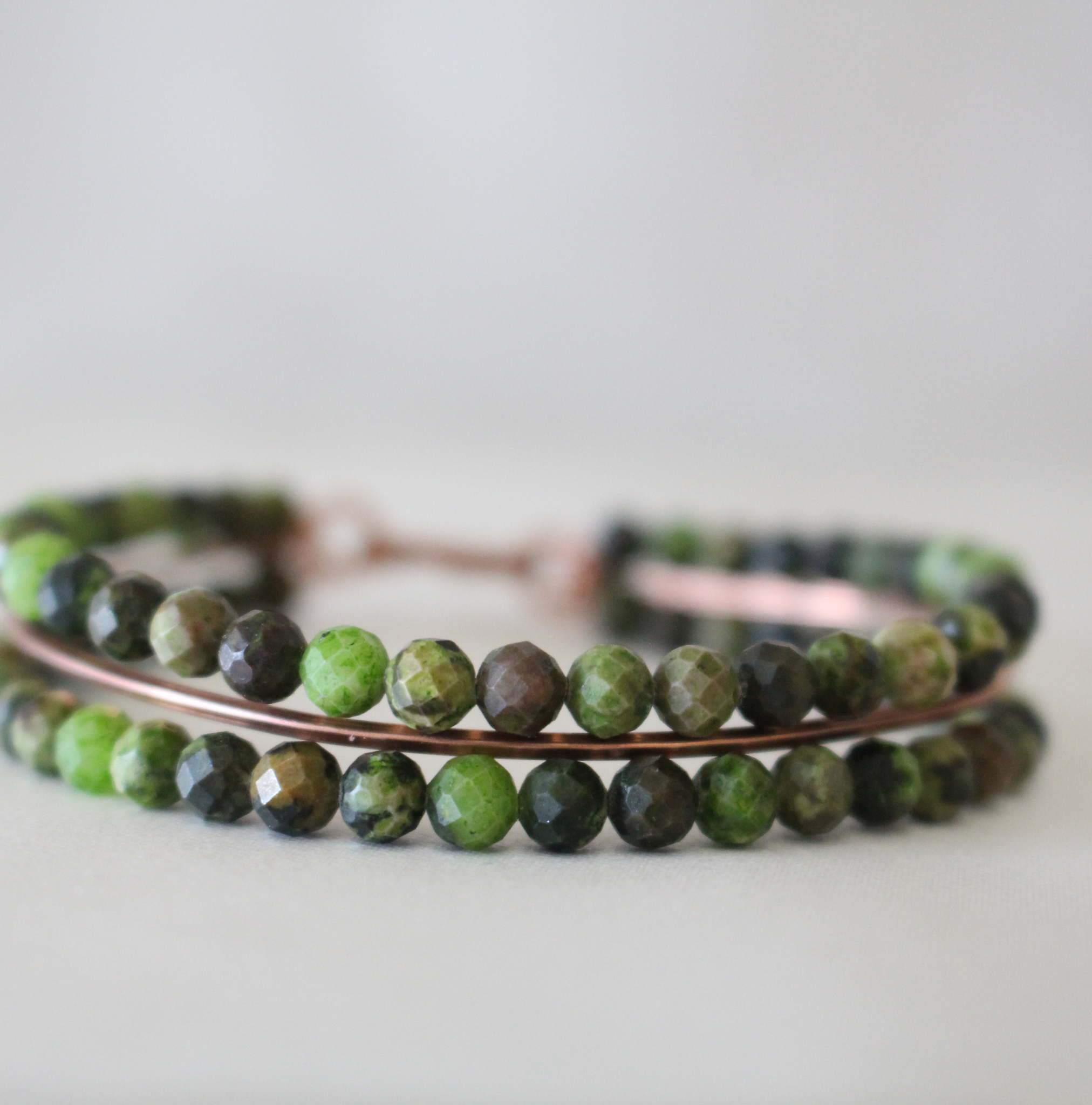 İkili Model Yeşim Taşı Telli Faset Kesim