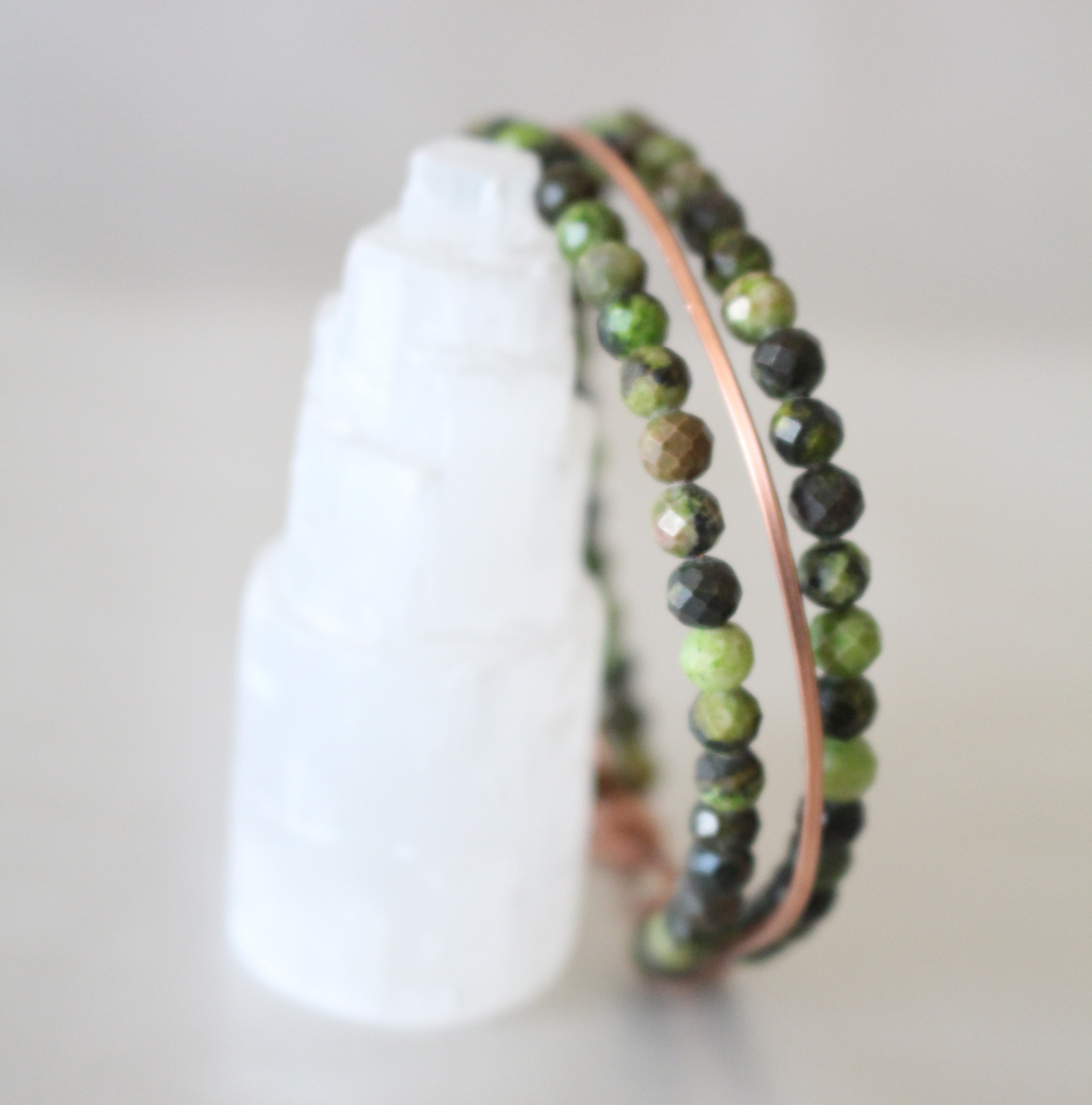 İkili Model Yeşim Taşı Telli Faset Kesim