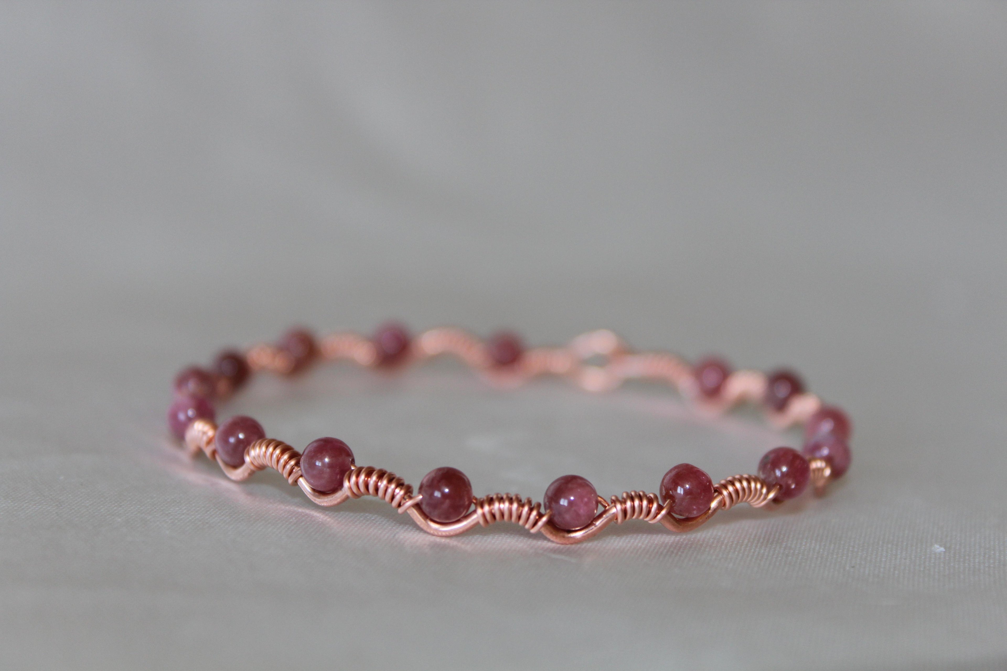 Dalga Model Pembe Turmalin Oval Kesim